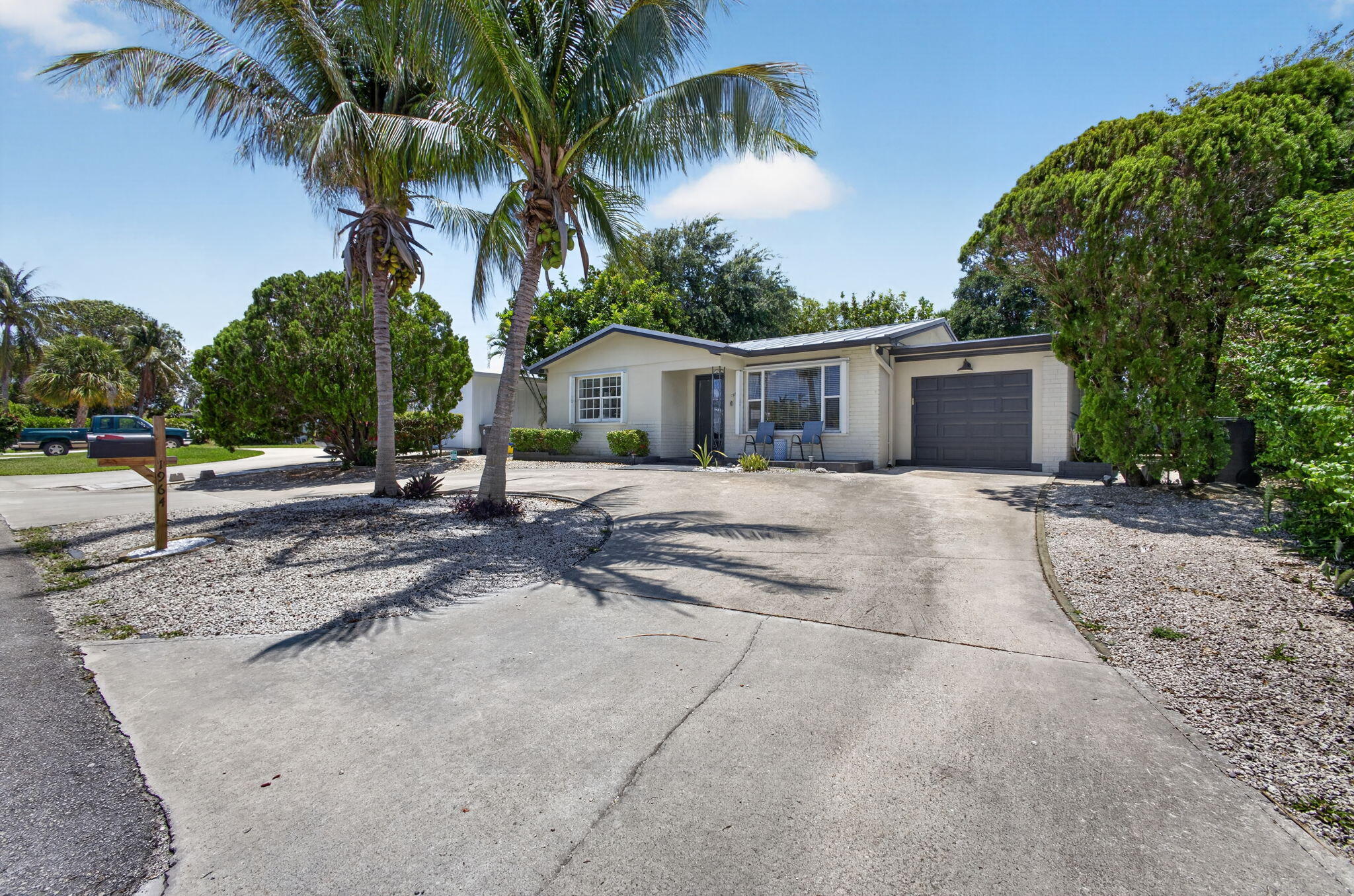 PLEASANT RIDGE - Residential