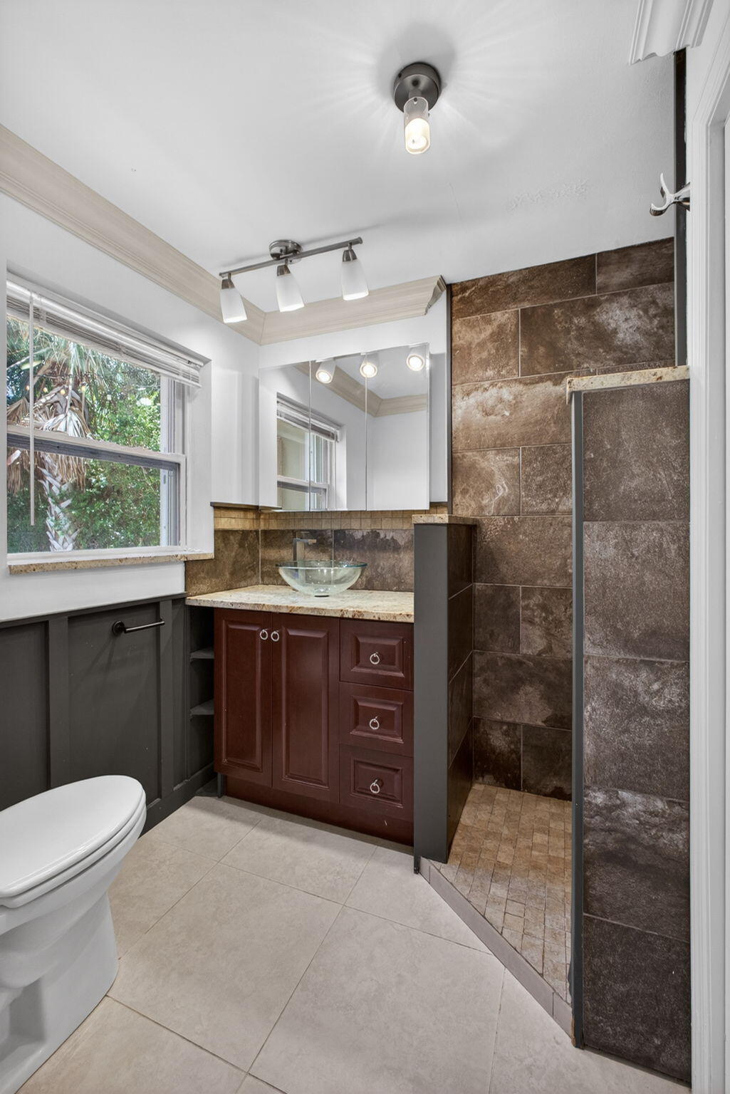 PLEASANT RIDGE - Residential