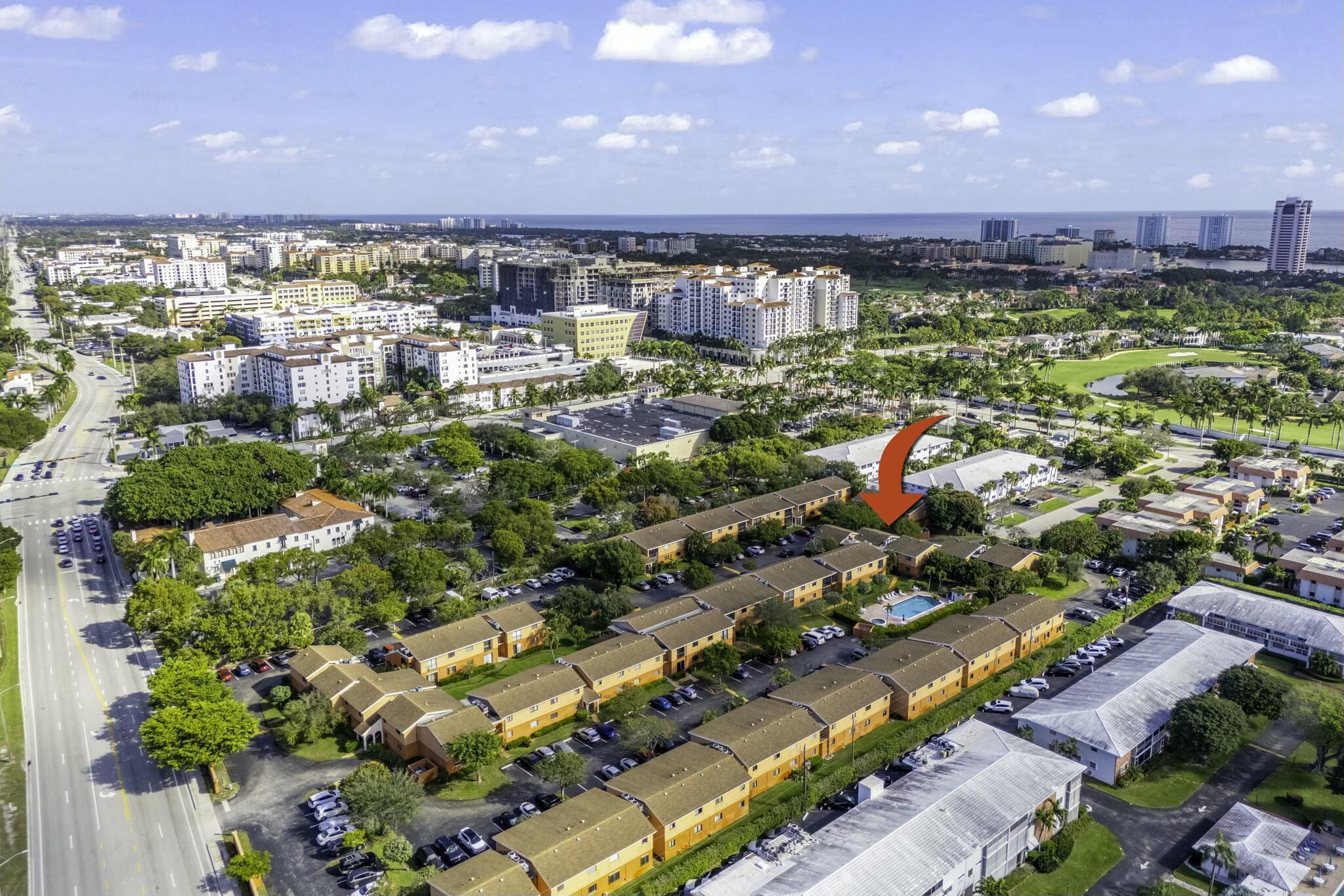 VILLA VALENCIA CONDO - Residential