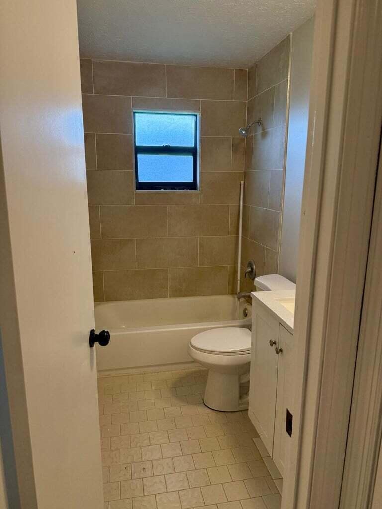 LAKEWOOD PARK UNIT 11 - Residential