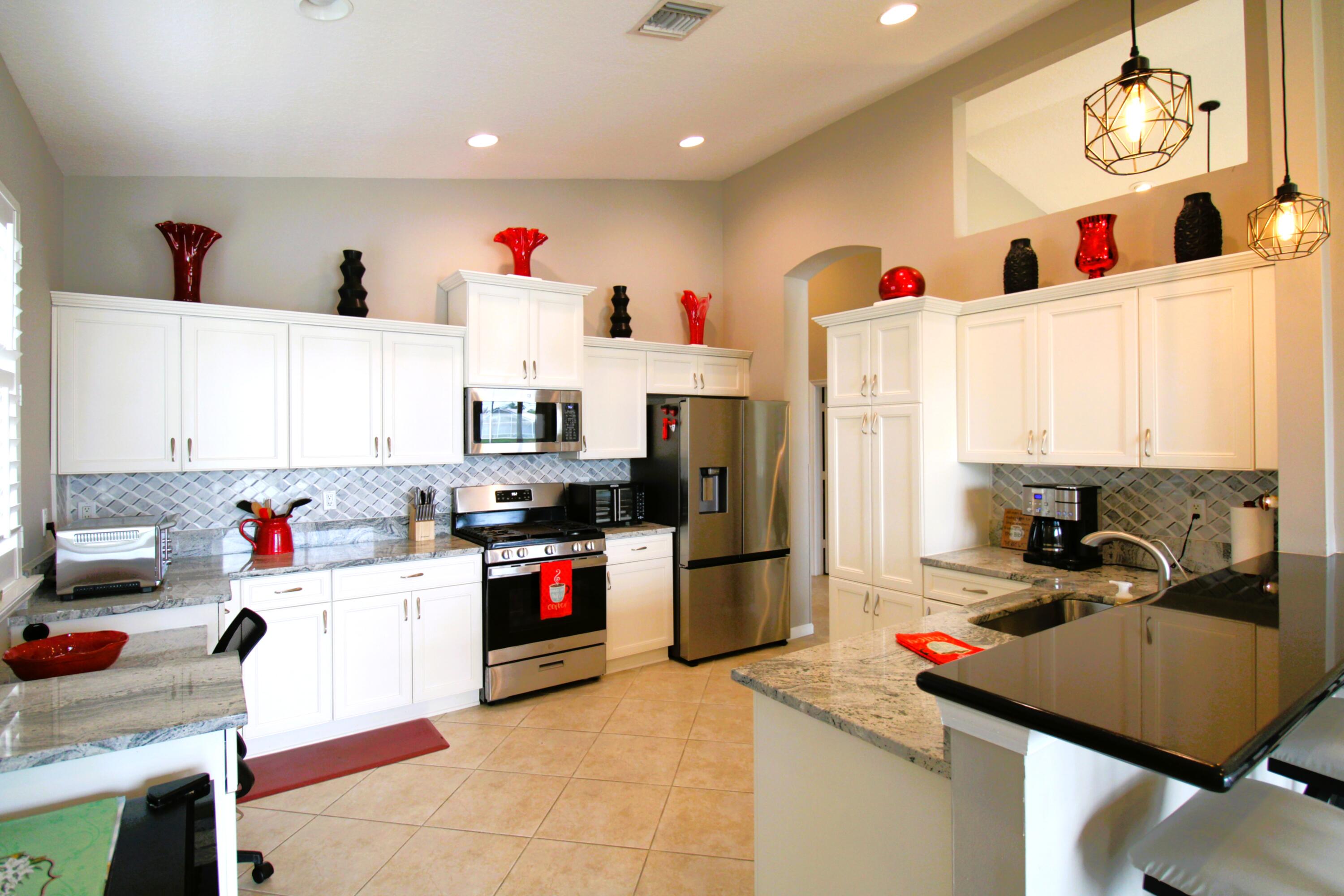 CASCADES AT ST LUCIE WEST PHASE 5 - Residential