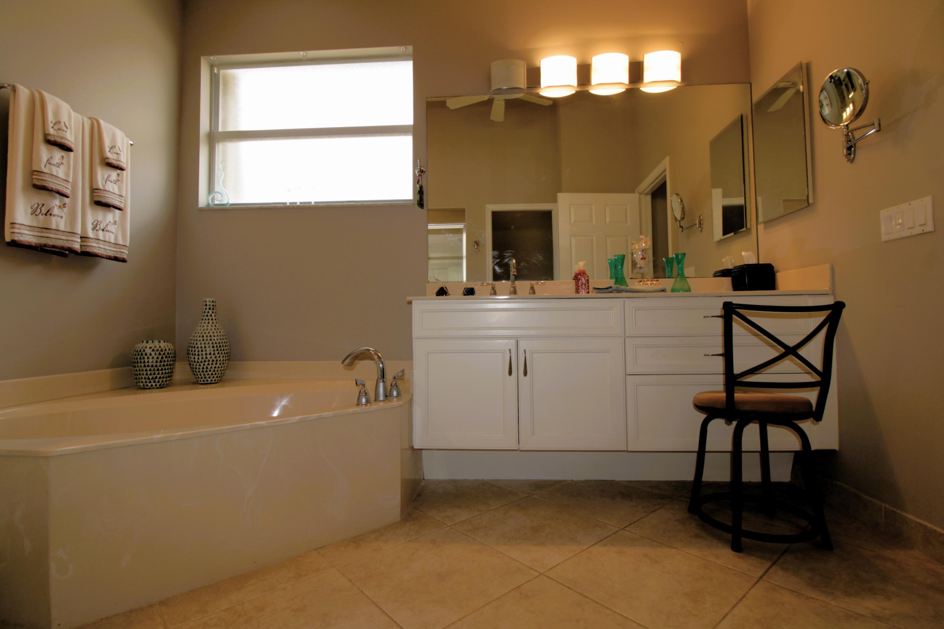 CASCADES AT ST LUCIE WEST PHASE 5 - Residential