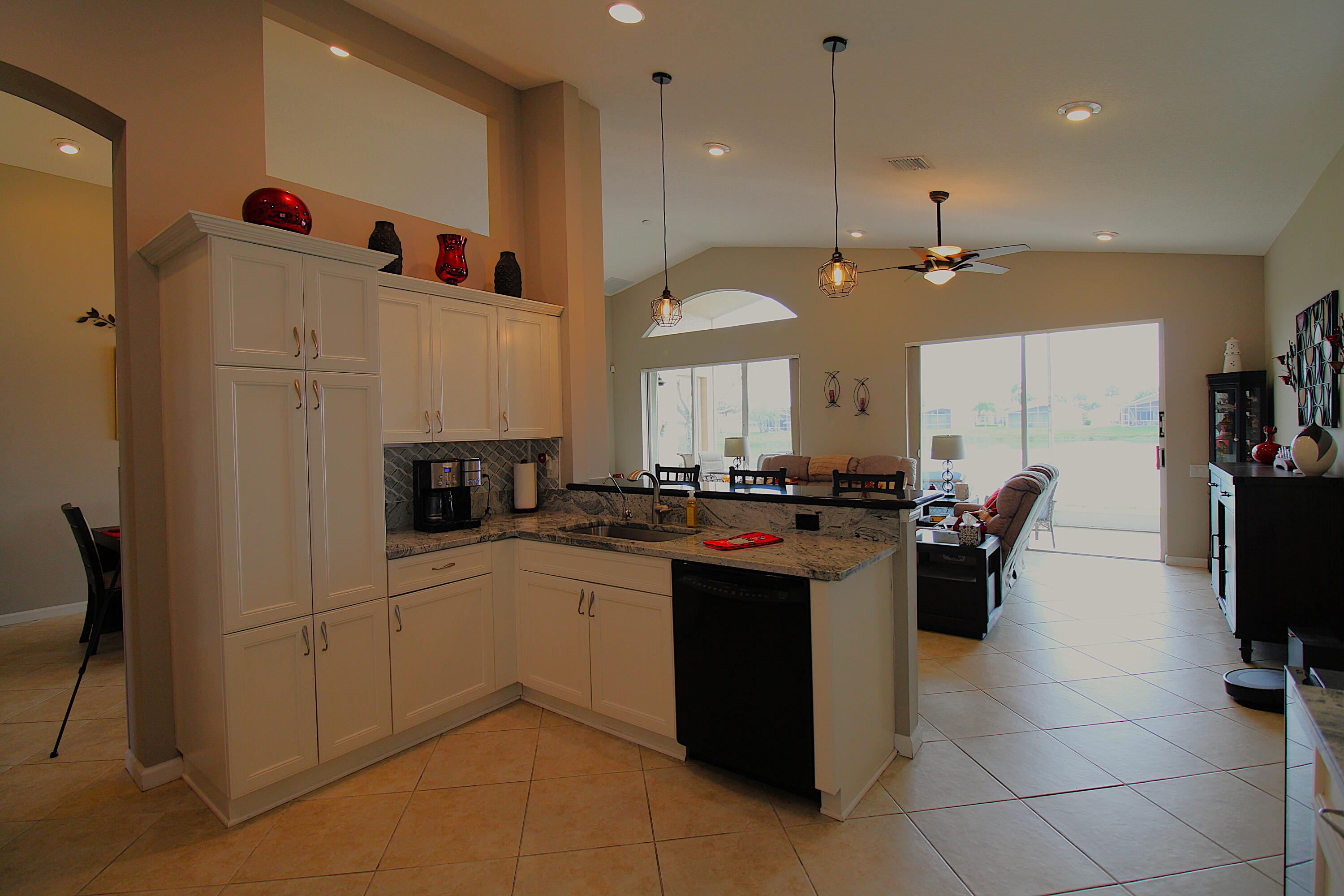 CASCADES AT ST LUCIE WEST PHASE 5 - Residential