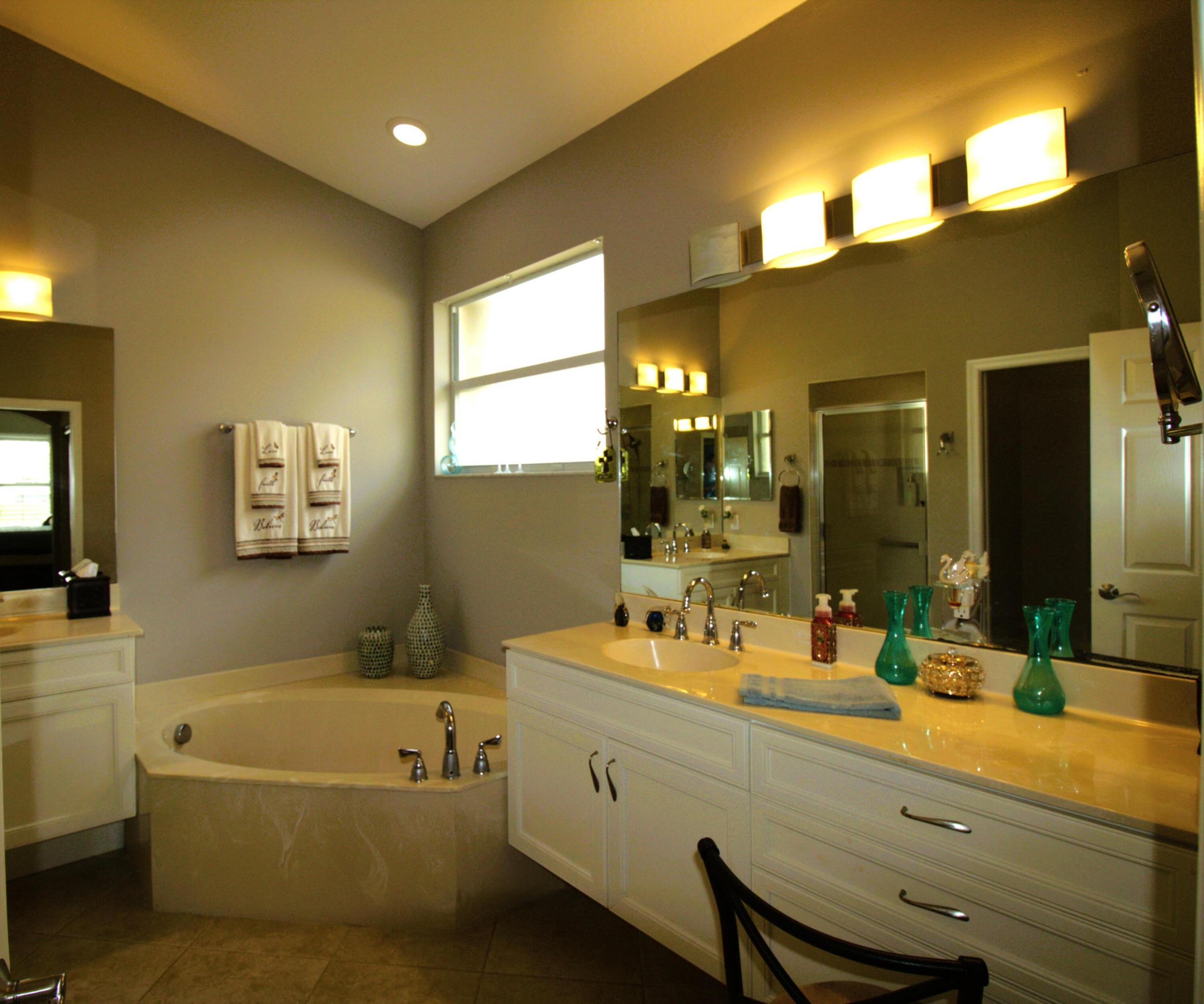 CASCADES AT ST LUCIE WEST PHASE 5 - Residential