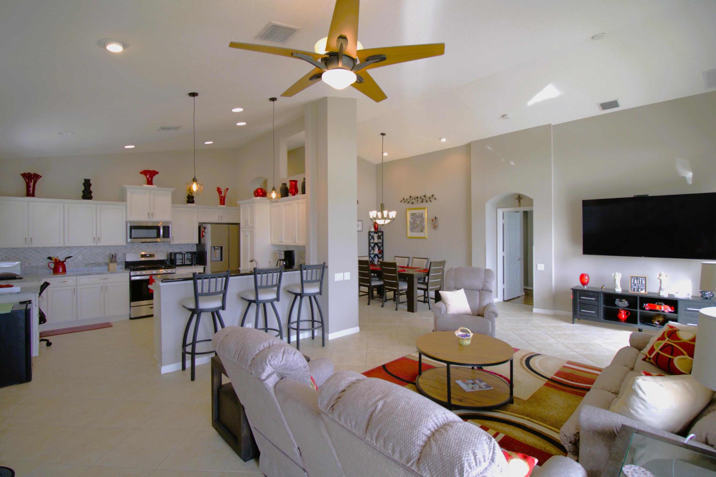 CASCADES AT ST LUCIE WEST PHASE 5 - Residential