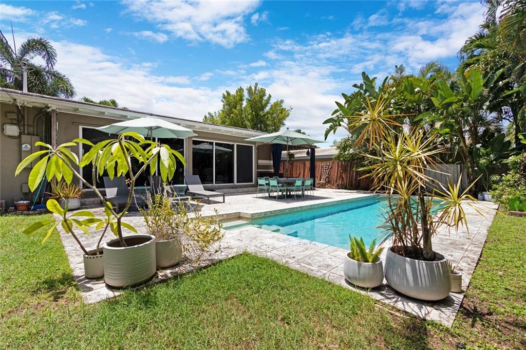 MIDDLE RIVER ESTATES - Residential