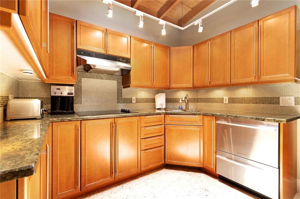 MIDDLE RIVER ESTATES - Residential