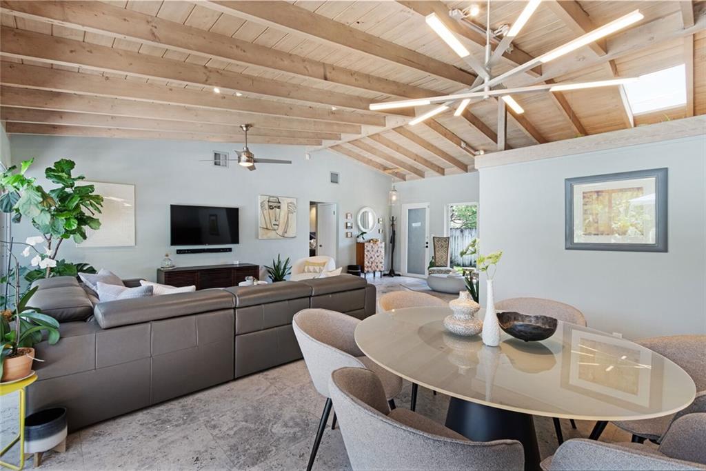 MIDDLE RIVER ESTATES - Residential