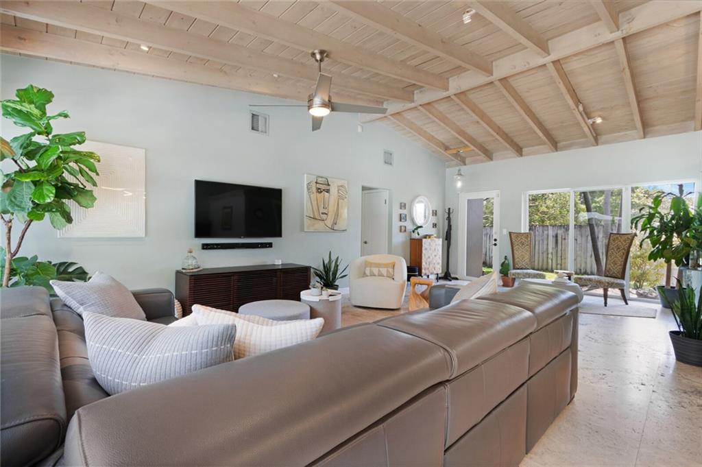 MIDDLE RIVER ESTATES - Residential