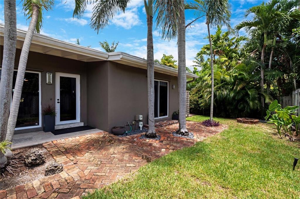 MIDDLE RIVER ESTATES - Residential