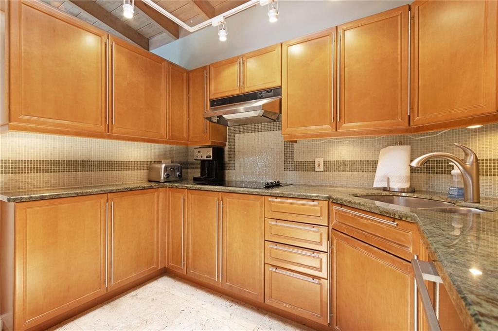 MIDDLE RIVER ESTATES - Residential