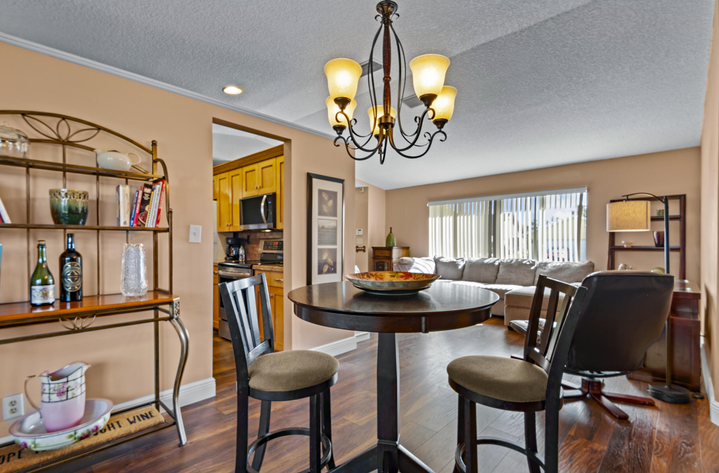 WILLOW CREEK - Residential