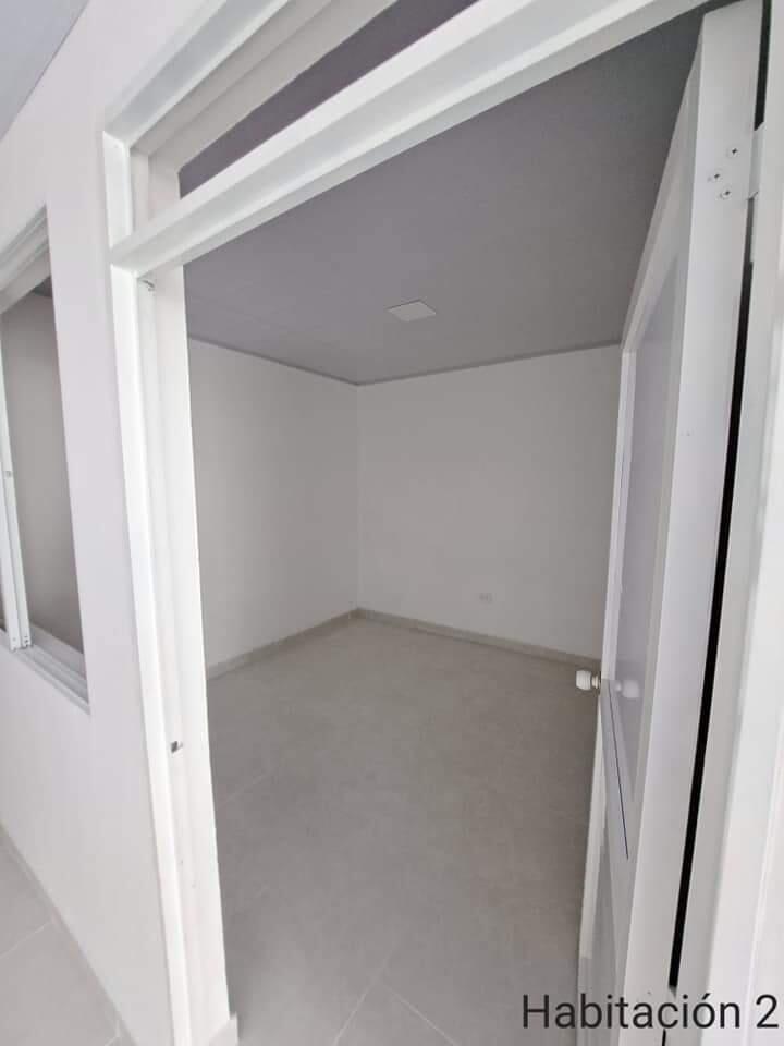 View photos, virtual tours, details... 2 Cra. 2 Bis B 28_47