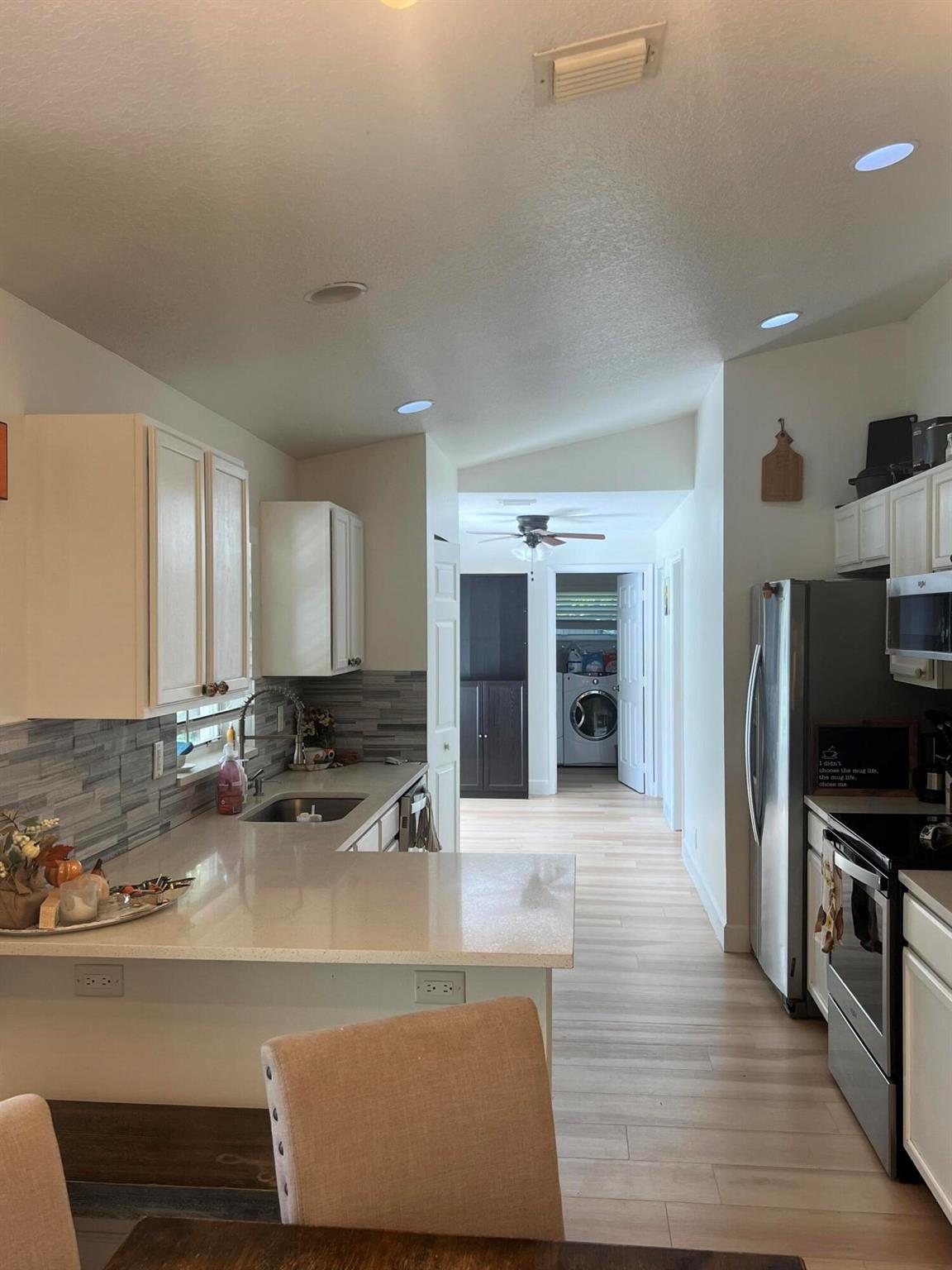 ACREAGE - Residential Lease