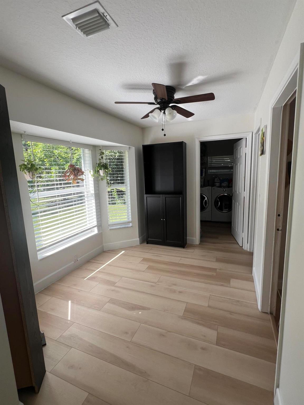 ACREAGE - Residential Lease