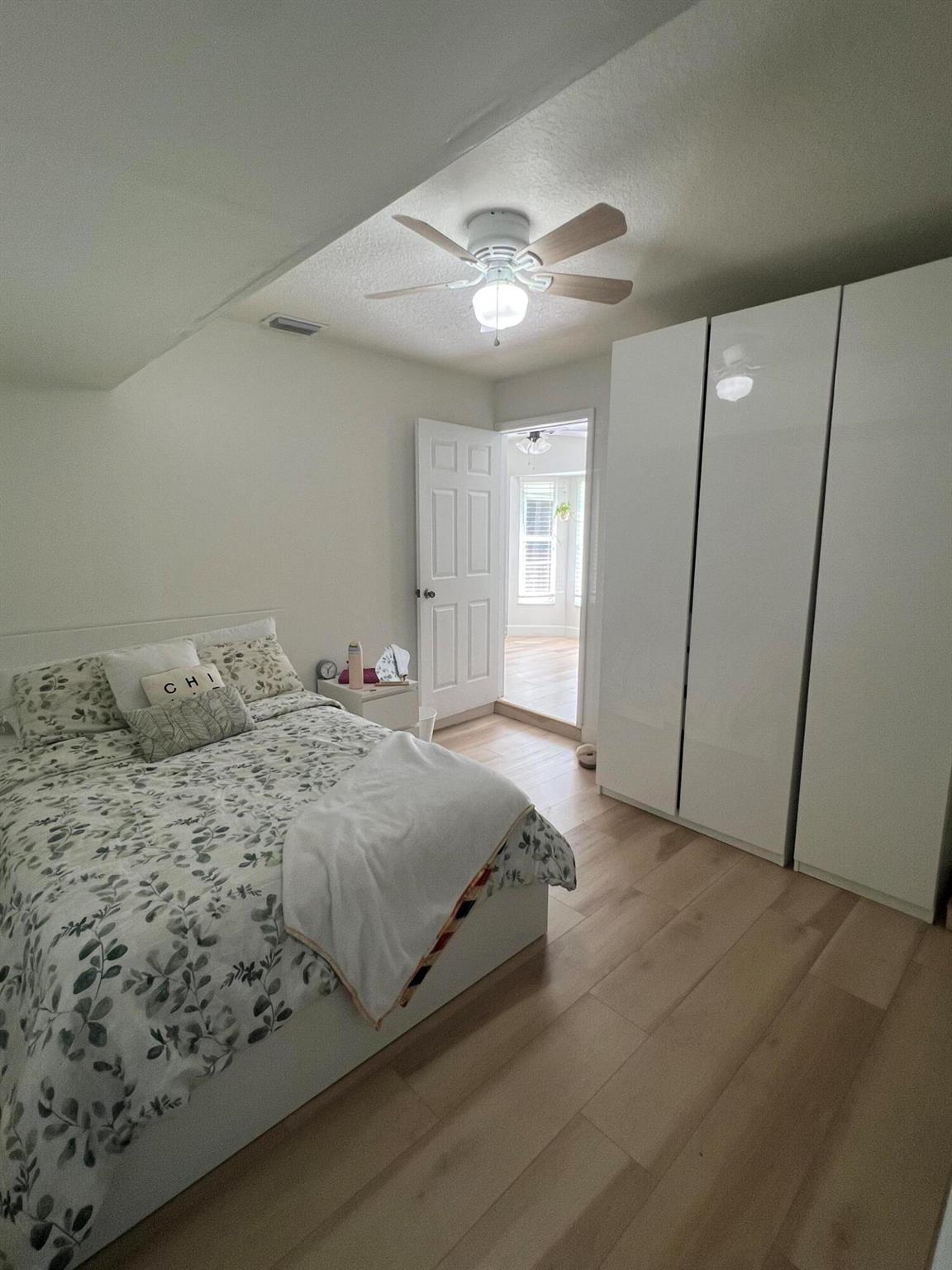 ACREAGE - Residential Lease