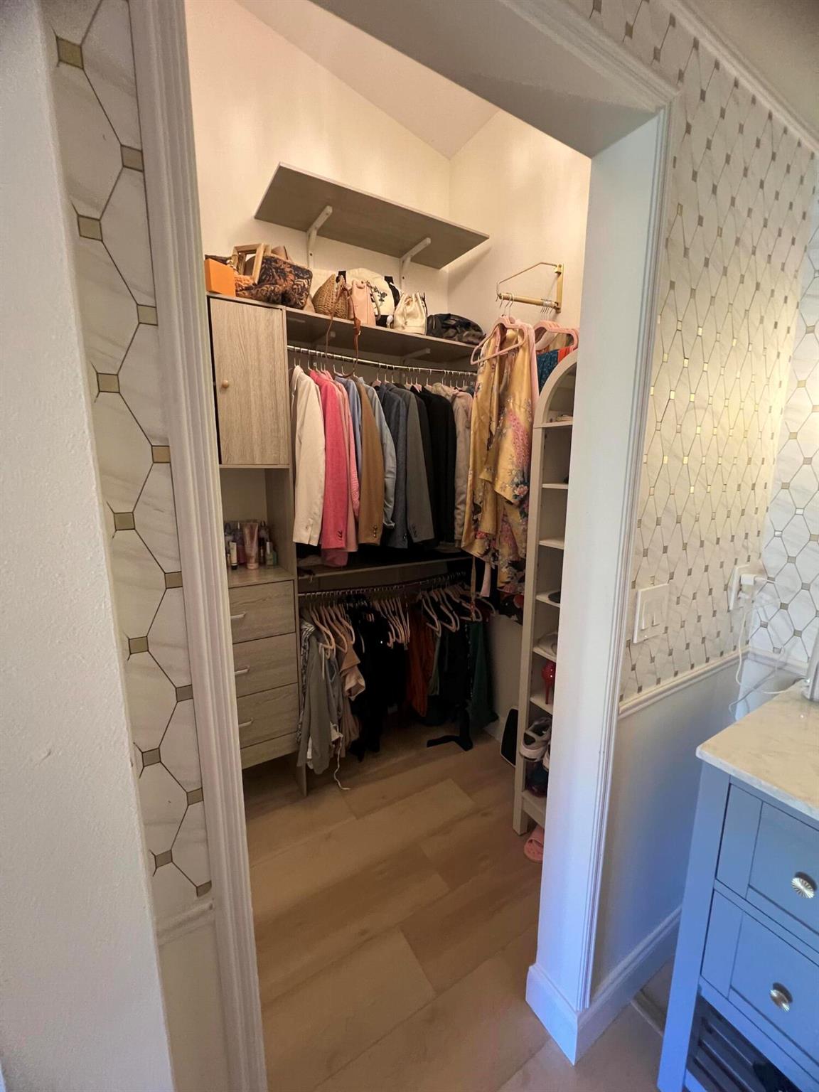 ACREAGE - Residential Lease