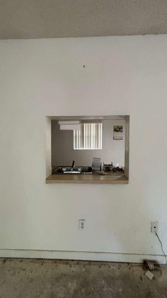 2800 NW 56th Avenue B306