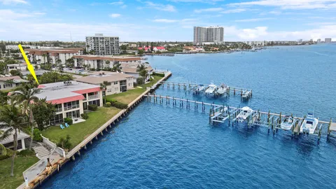 360 Wilma Circle, Riviera Beach, FL MLS: R11045796