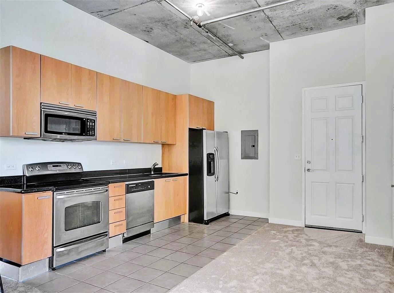 2100 Van Buren Street 215