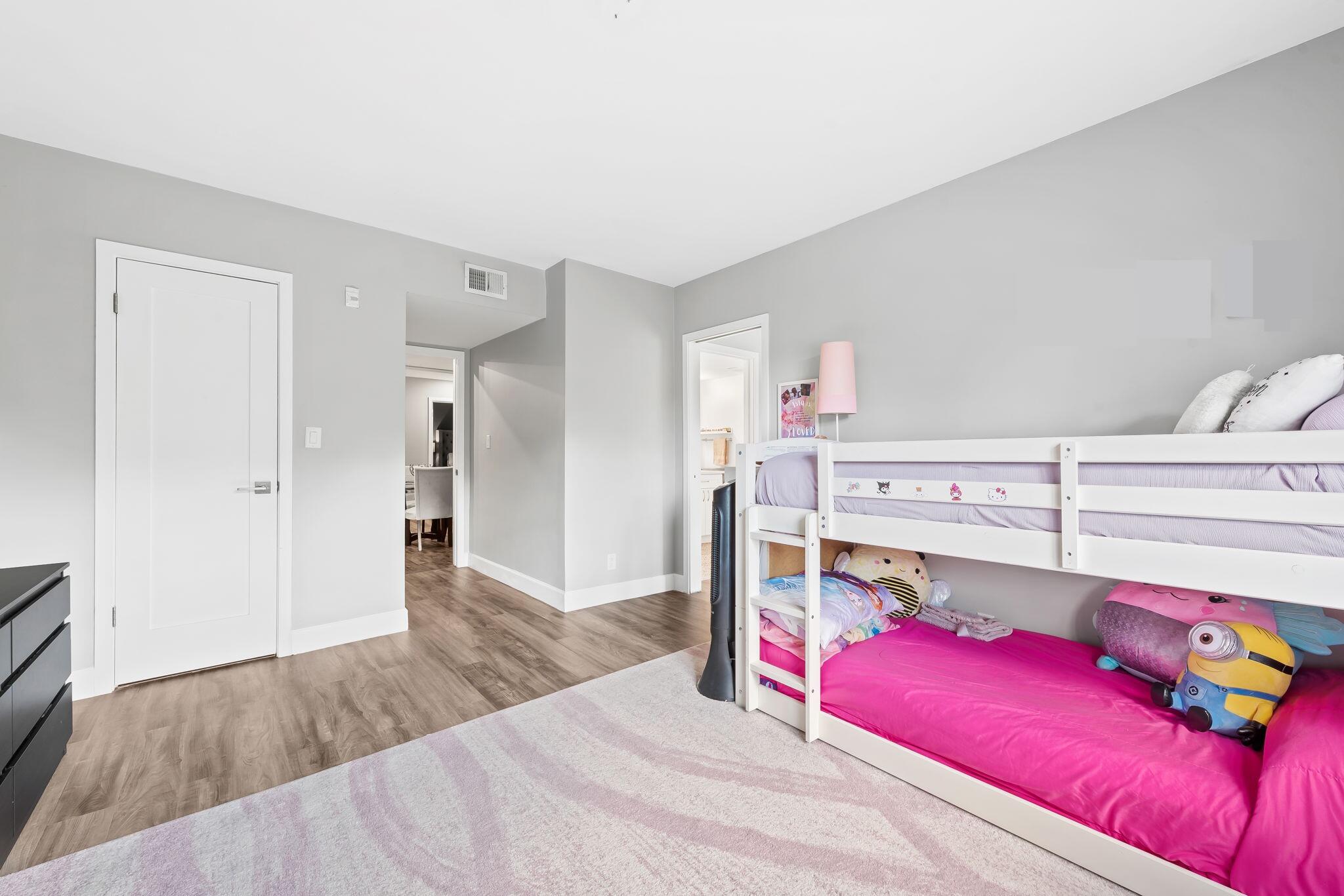 MIDDLE RIVER TOWER CONDO - Residential Lease