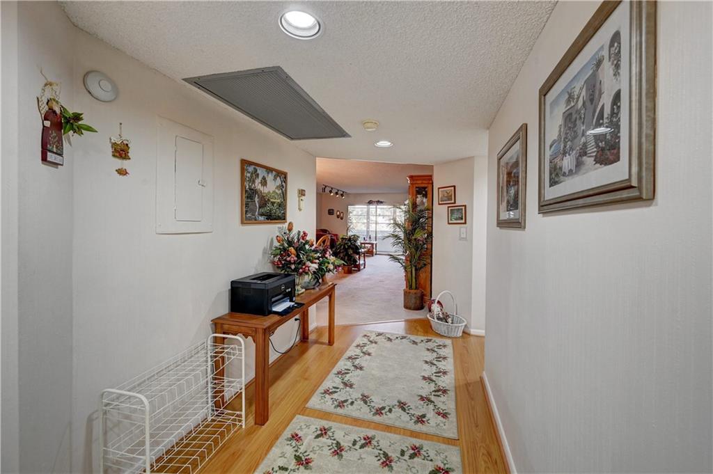 WYNMOOR VILLAGE - Residential