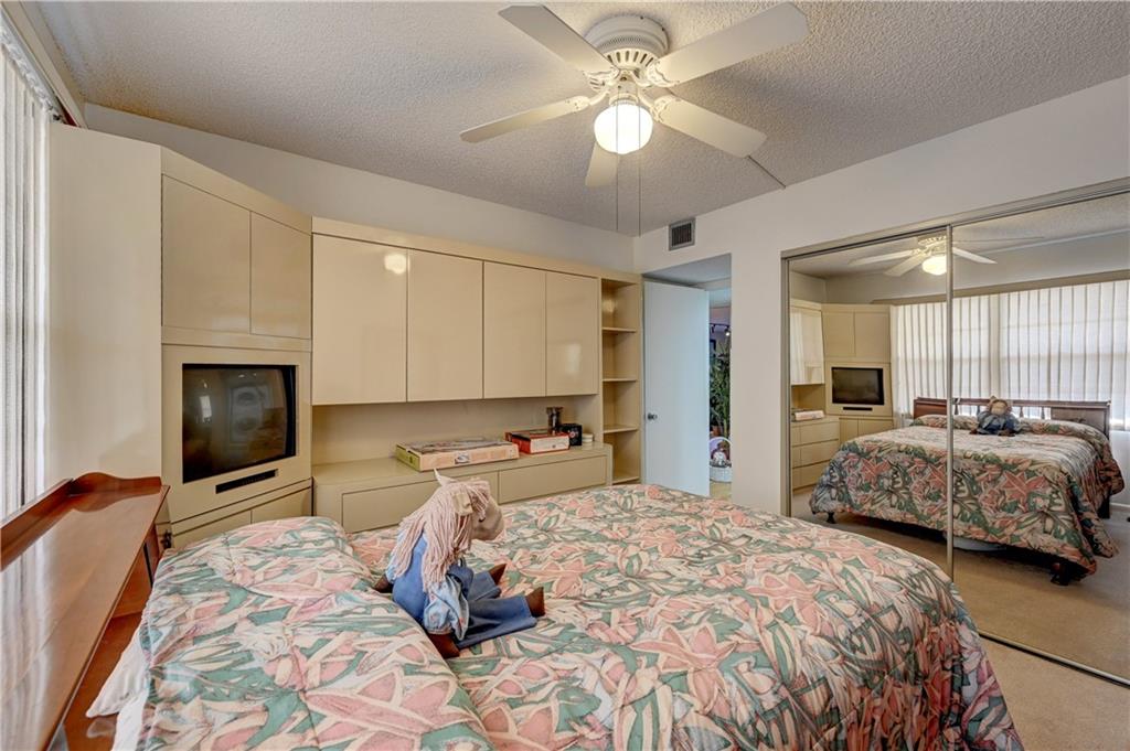 WYNMOOR VILLAGE - Residential