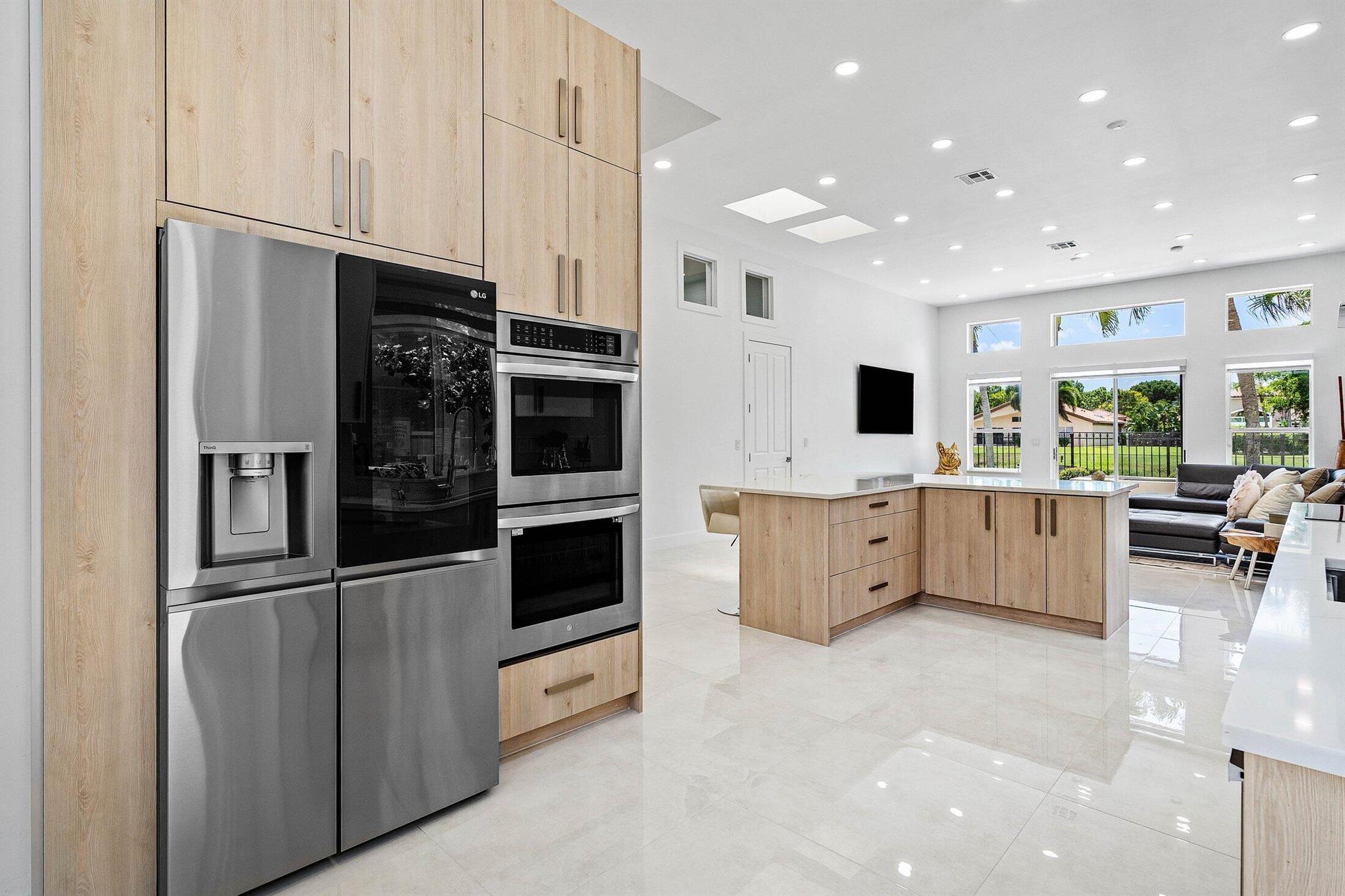 SANTA BARBARA - Residential