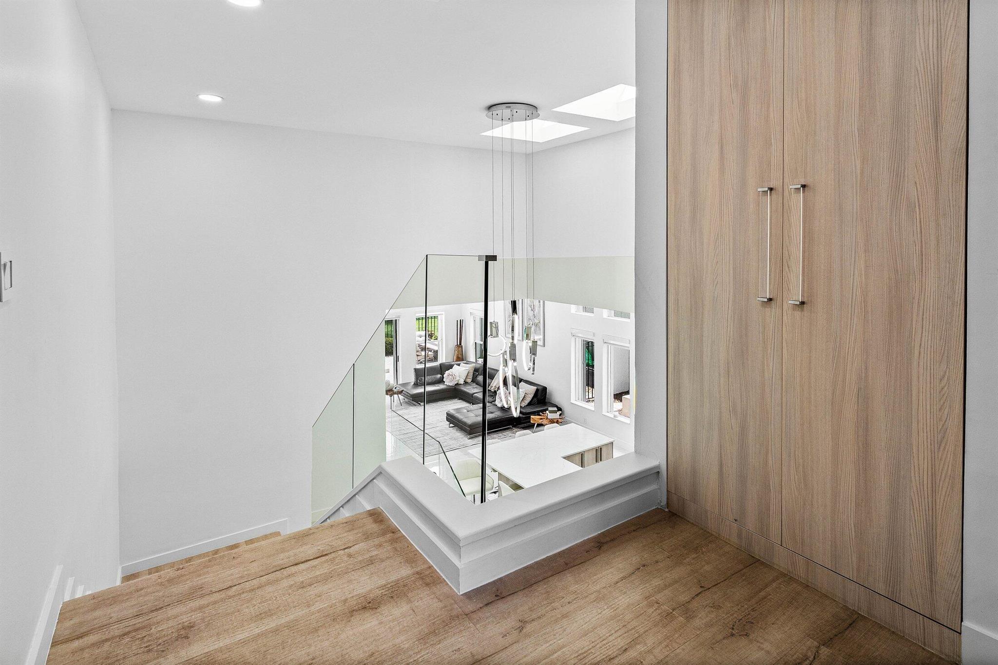 SANTA BARBARA - Residential