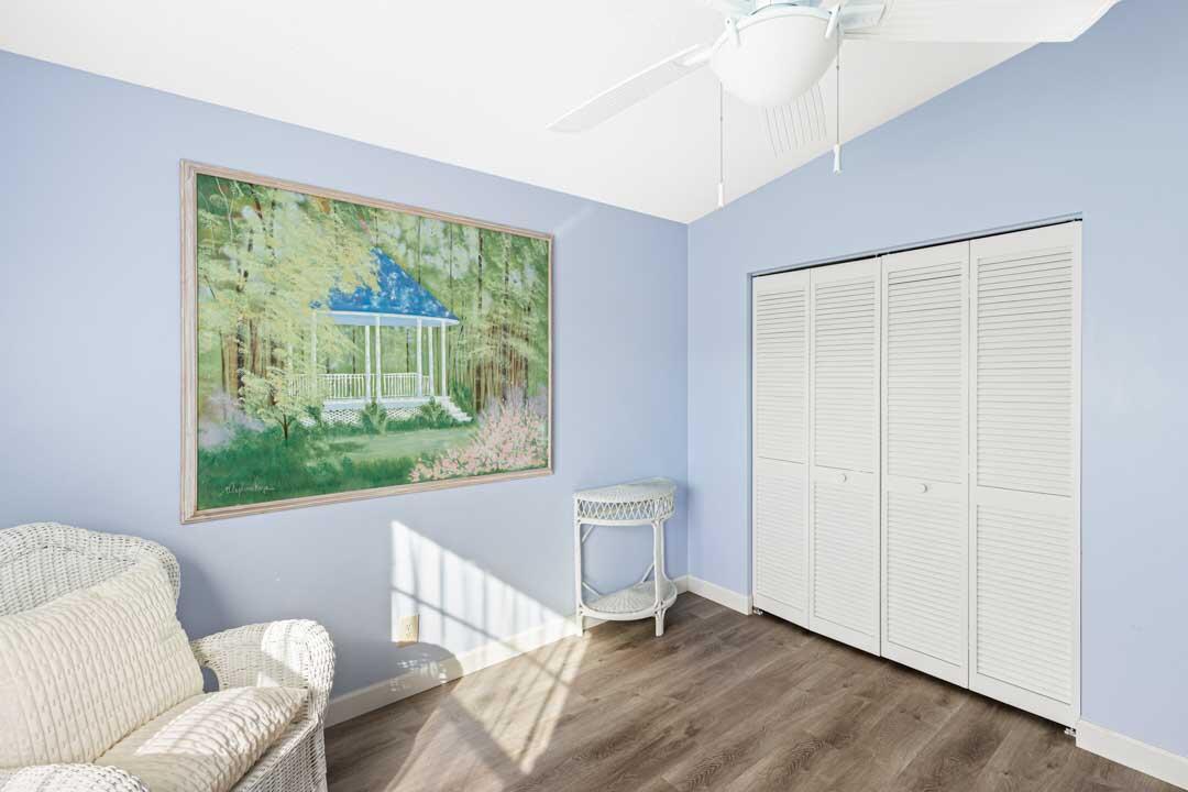 VILLAS OF HOBE SOUND COND - Residential