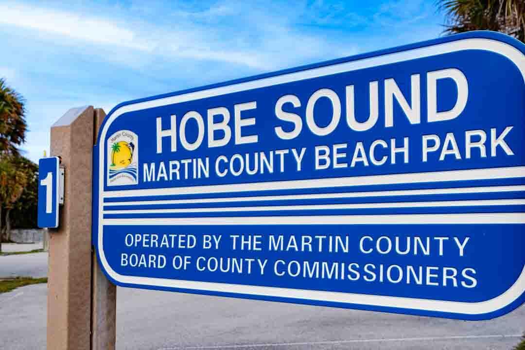 VILLAS OF HOBE SOUND COND - Residential