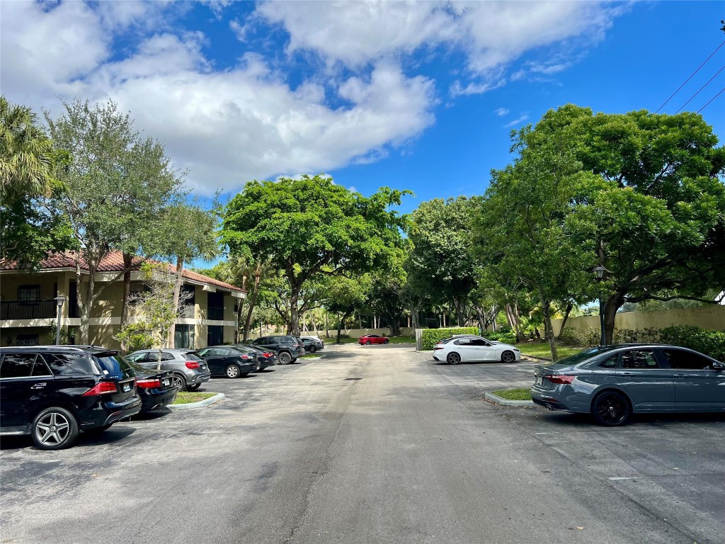 Centerpointe Condo - Residential