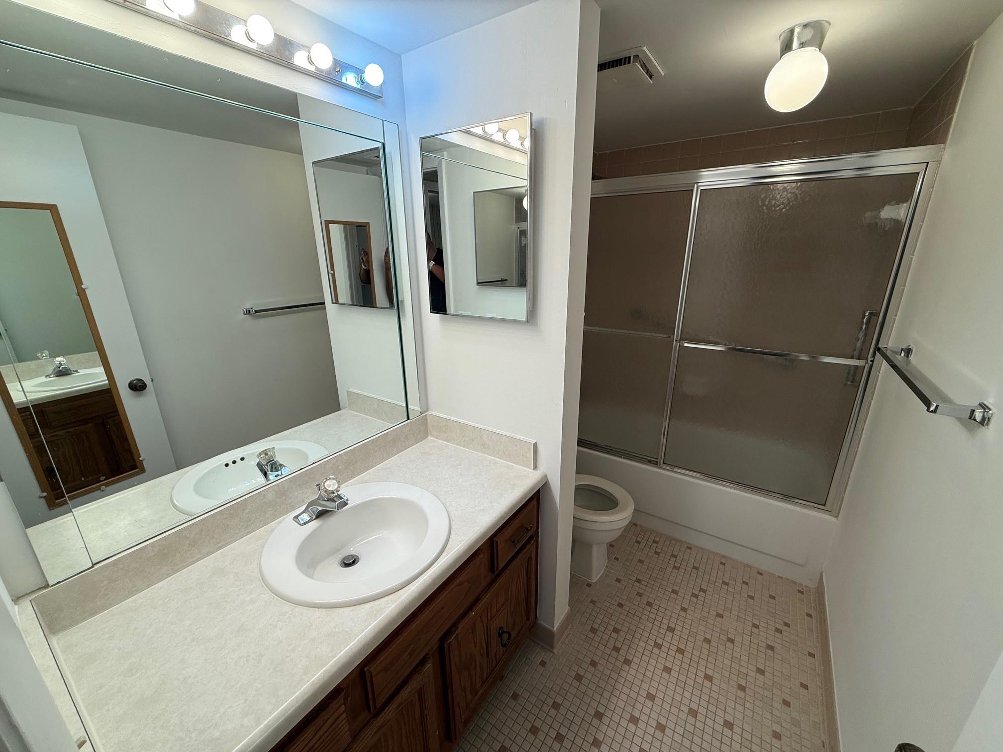 Coral Gate - Residential Lease