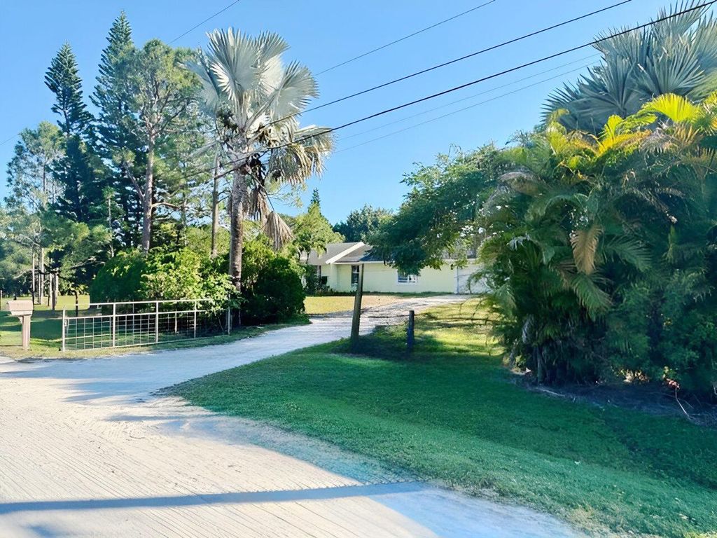 Photo of 14790 87th Street N, Loxahatchee, FL 33470 (MLS # R11141077)