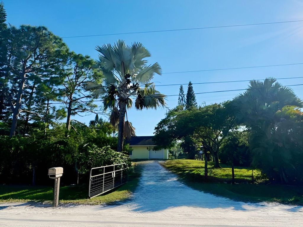 Photo of 14790 87th Street N, Loxahatchee, FL 33470 (MLS # R11141077)
