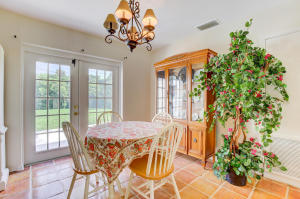 COUNTRY CLUB ACRES 5 - Residential