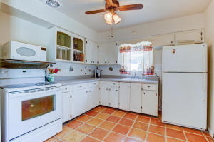 COUNTRY CLUB ACRES 5 - Residential