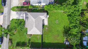 COUNTRY CLUB ACRES 5 - Residential