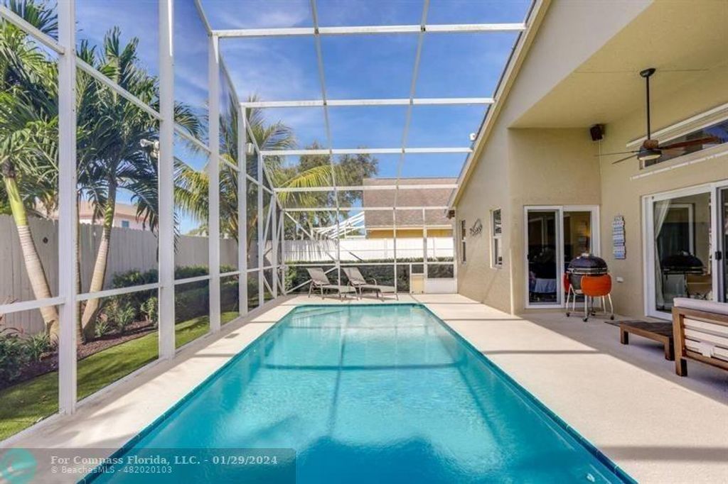 Photo of 6334 Barbara Street, Jupiter, FL 33458 (MLS # F10496427)