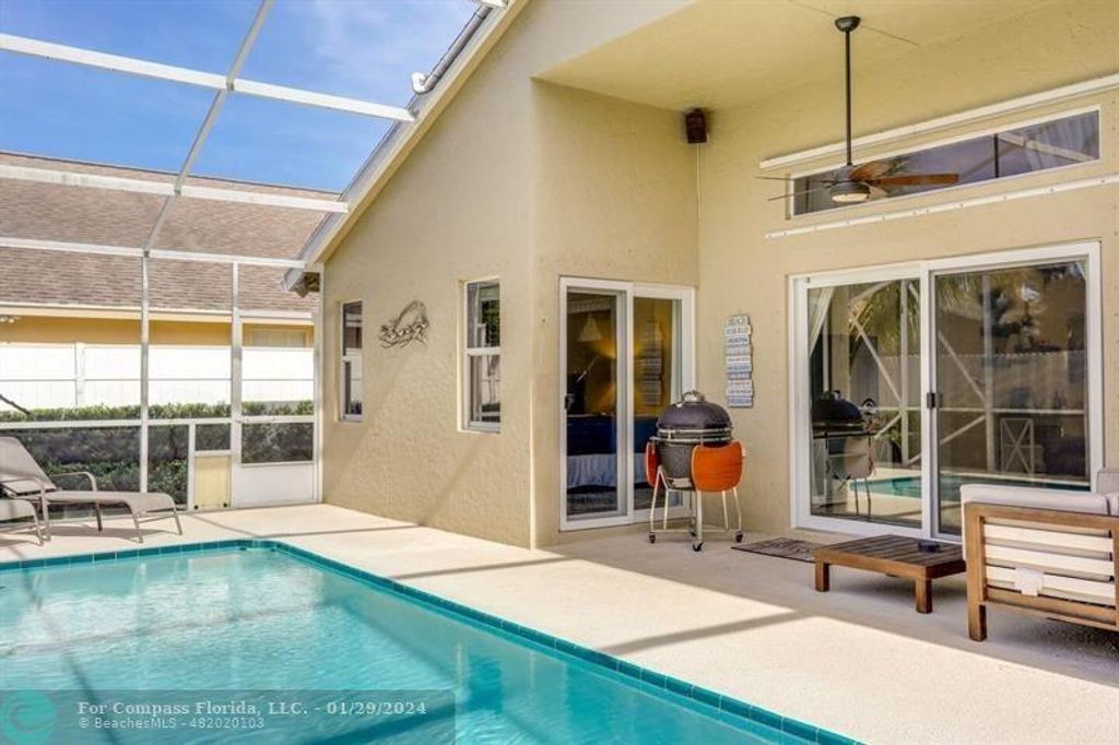 Photo of 6334 Barbara Street, Jupiter, FL 33458 (MLS # F10496427)