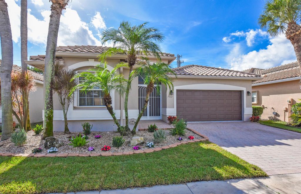 Photo of 7012 Trentino Way, Boynton Beach, FL 33472 (MLS # R11147863)
