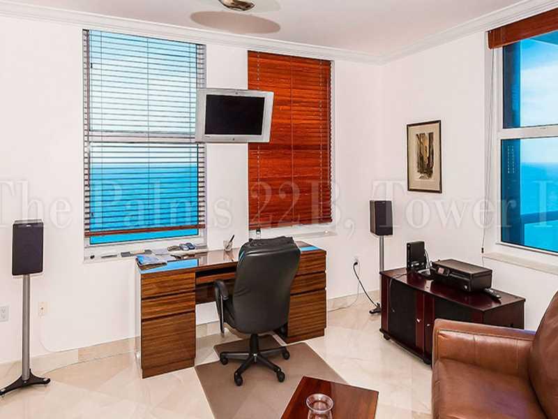 THE PALMS TOWER II - Residential