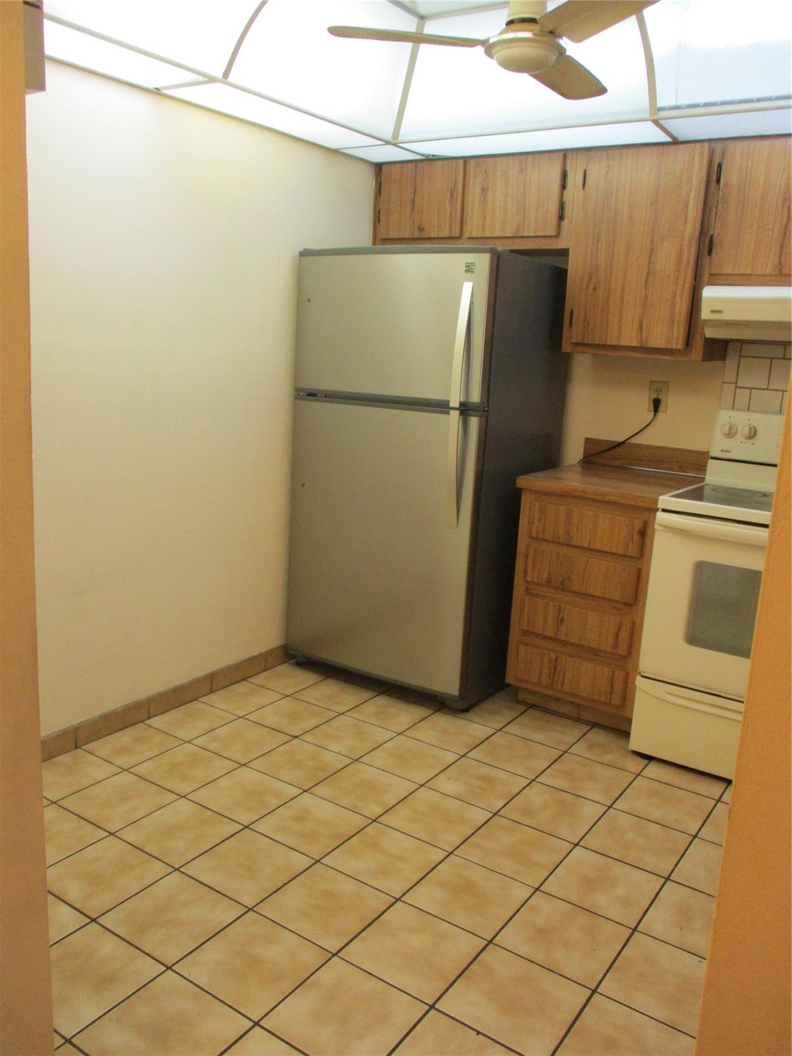CONCORD VILLAGE - Residential Lease