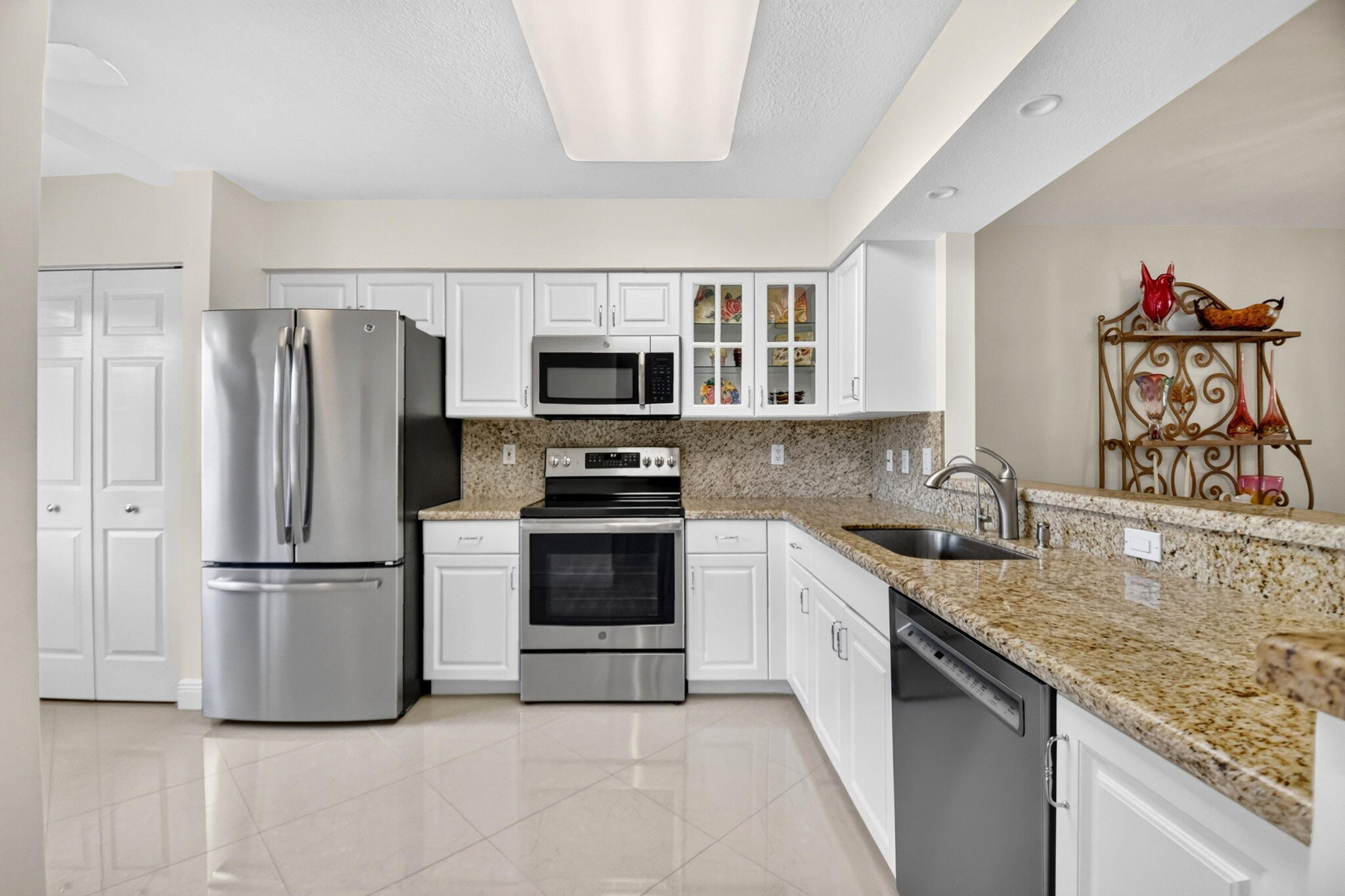 12511 Imperial Isle Drive 205