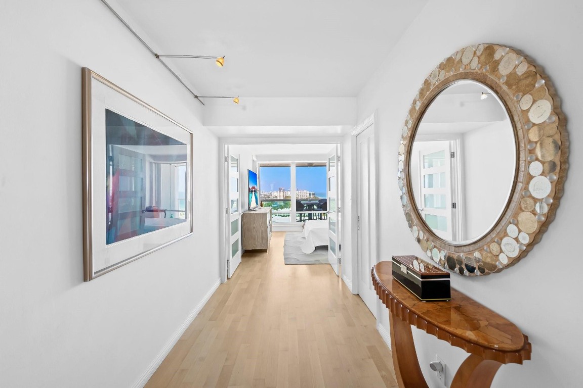 2100 S Ocean Lane 1707