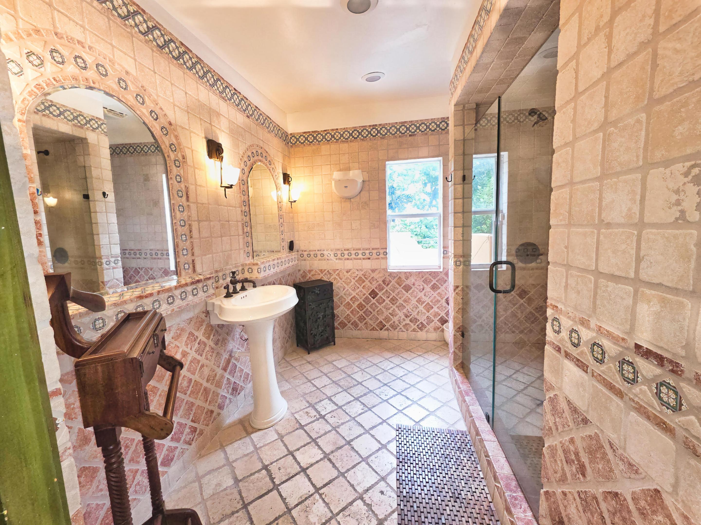 HOLLYWOOD CENTRAL BEACH - Residential