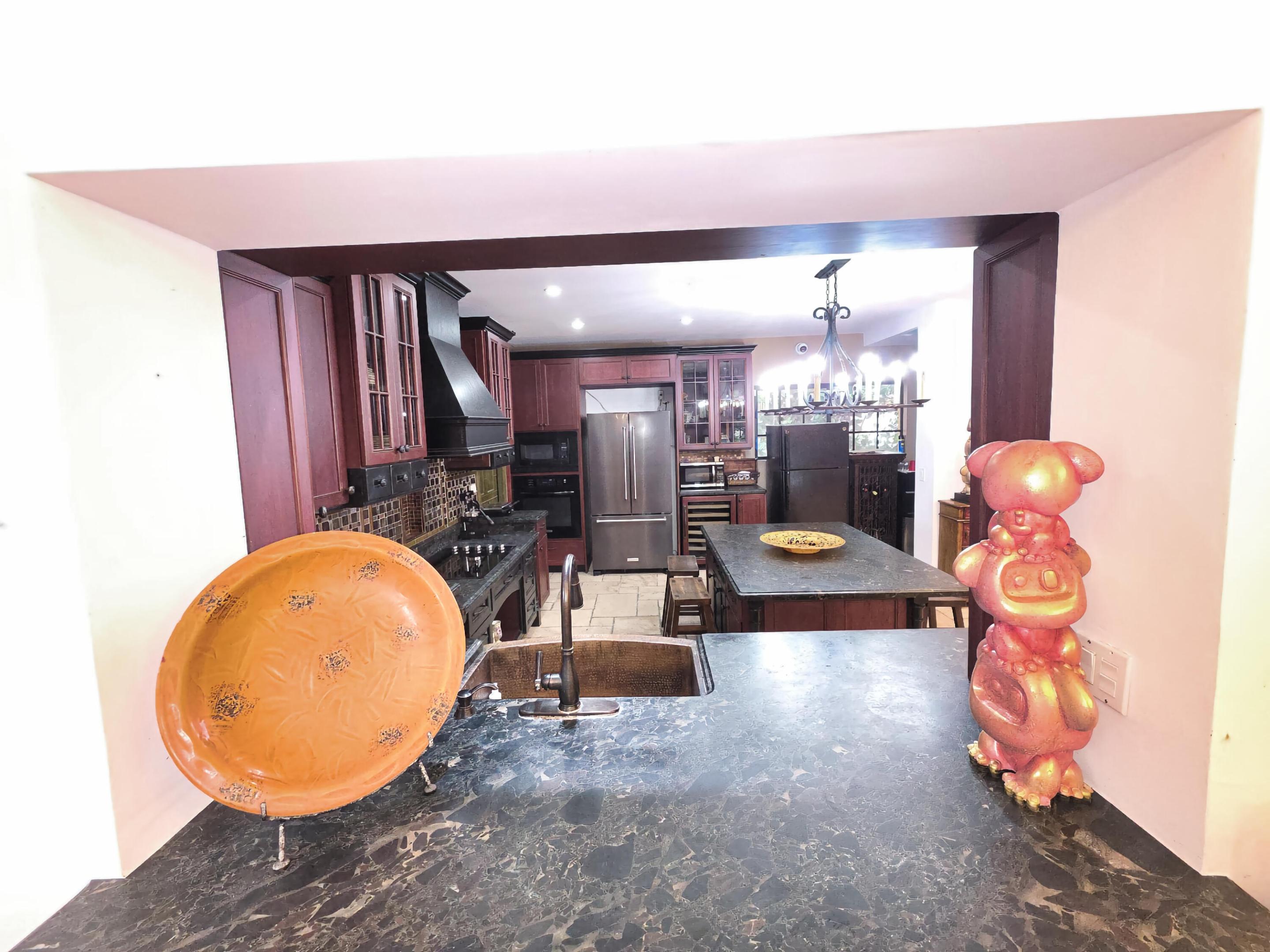 HOLLYWOOD CENTRAL BEACH - Residential