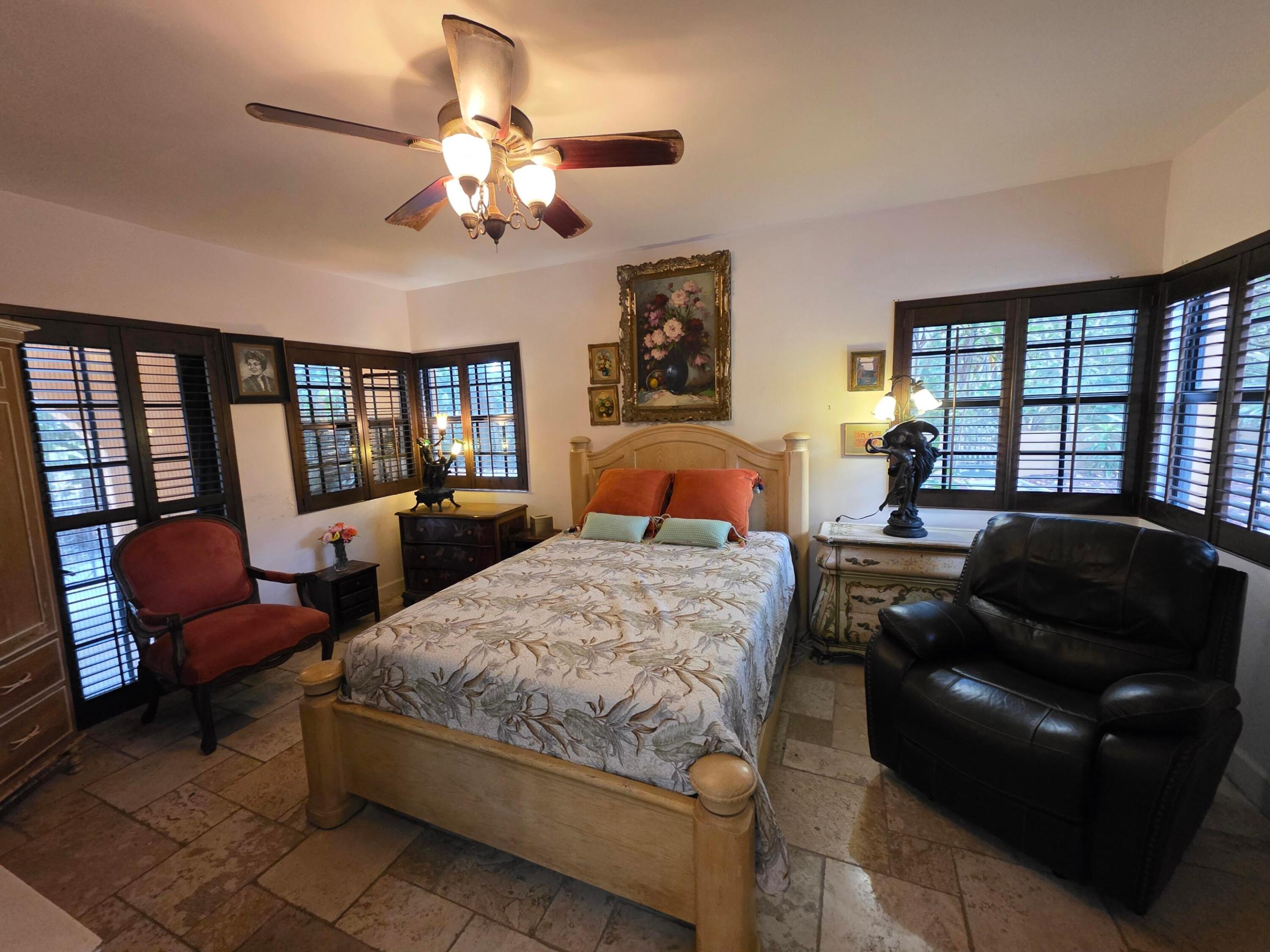 HOLLYWOOD CENTRAL BEACH - Residential