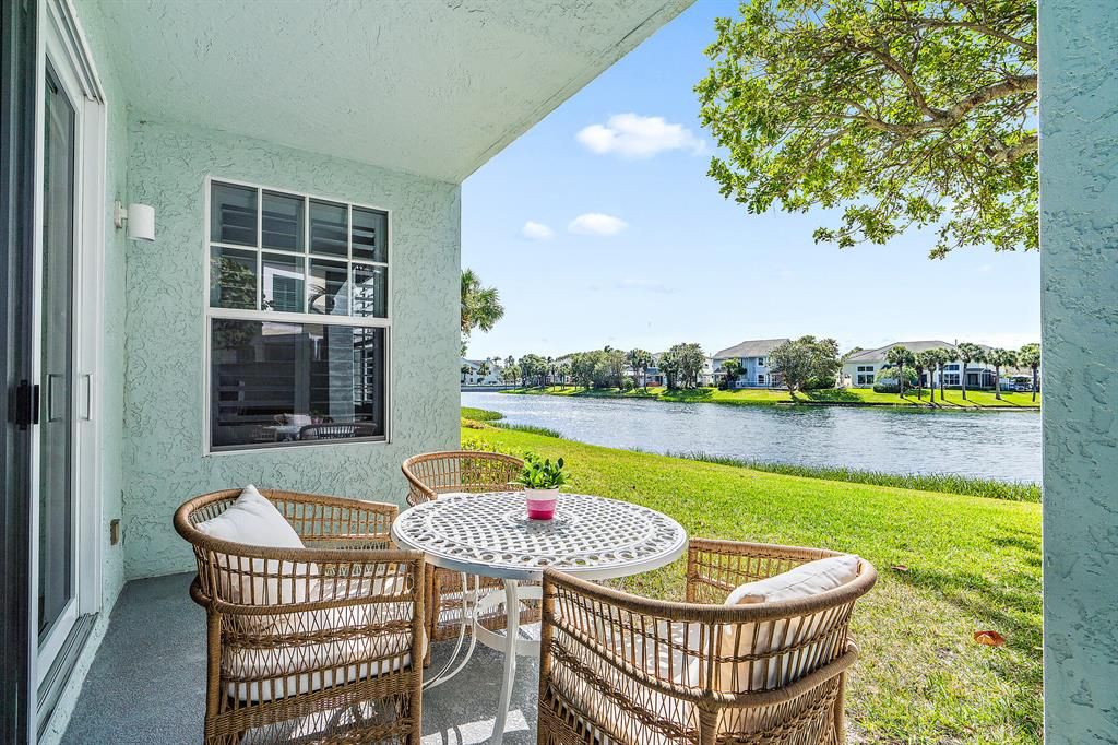 Photo of 807 Mainsail Circle #807, Jupiter, FL 33477 (MLS # R10862714)