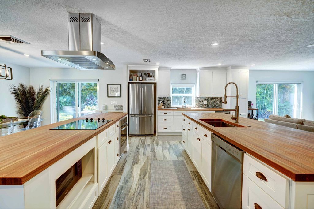 Photo of 2594 Marcinski Road, Jupiter, FL 33477 (MLS # R11021364)